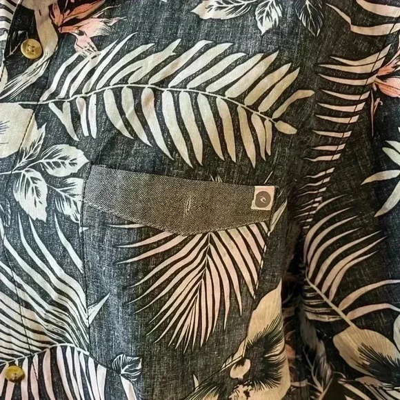 161. Ripcurl Surf Men’s Button Down Shirt, Size L, EUC - Picture 3 of 5